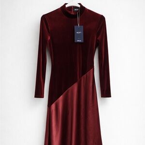 Elegant Burgundy Velvet Dress - Brand New
